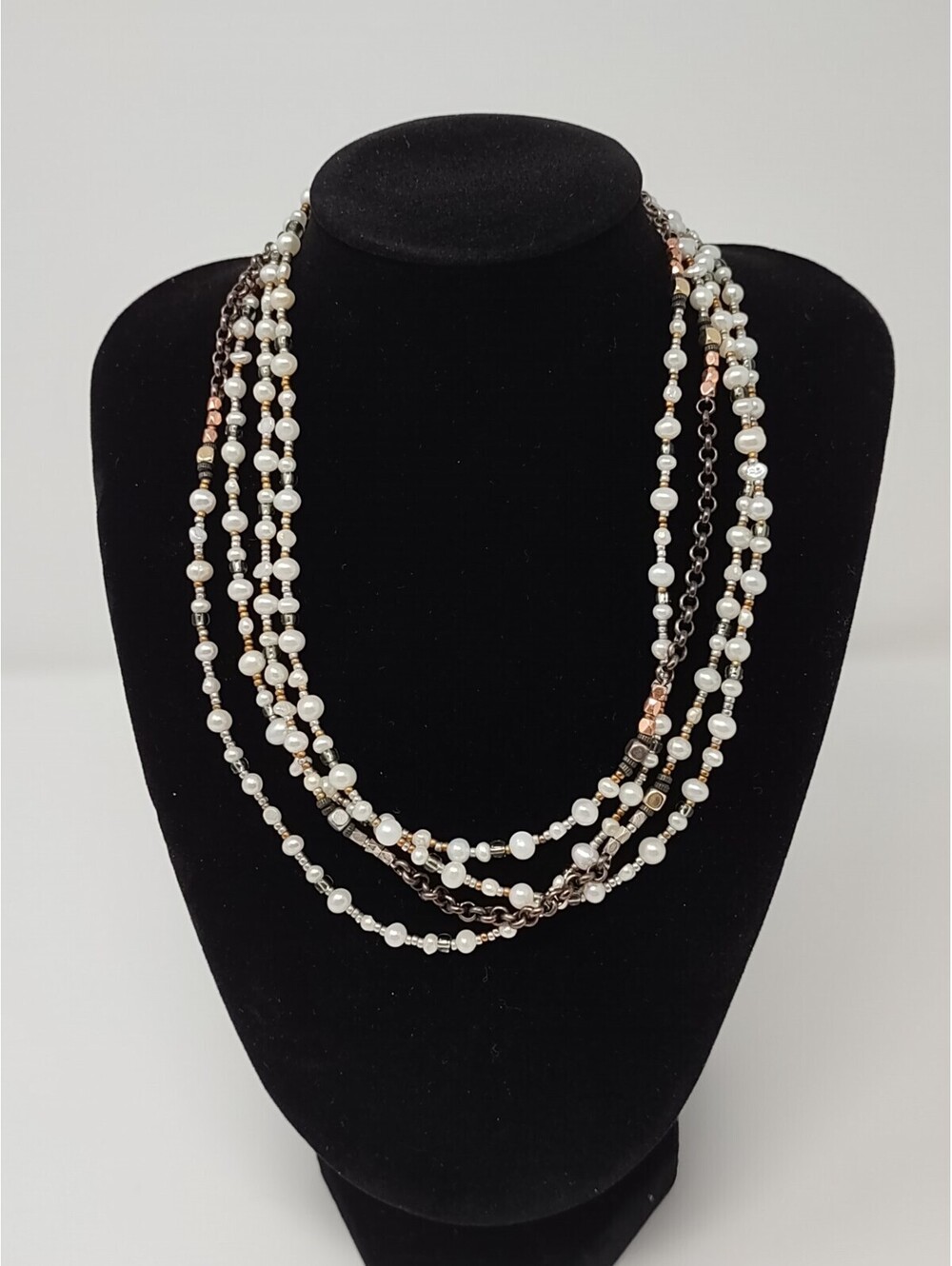 Retired Silpada Magnificent Mile Pearl Necklace N1993 30"